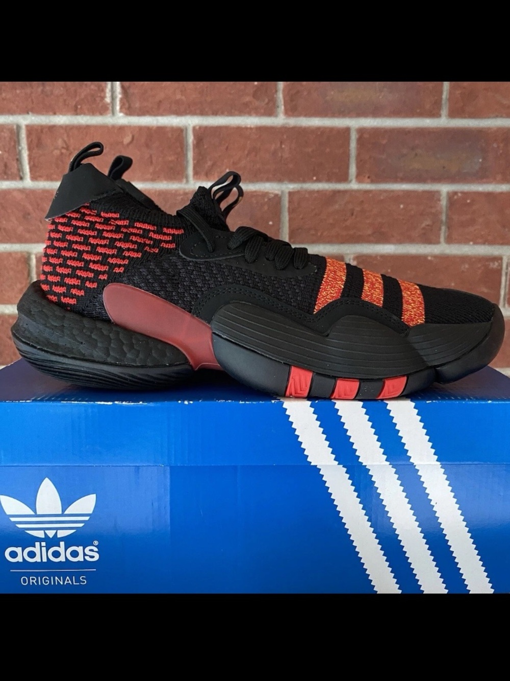 New Adidas Trae Young 2 Black Red Size 8.5 Mens Basketball Sneakers Shoes